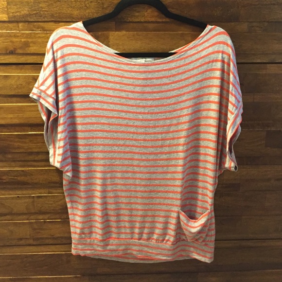 NORDSTROM CIELO Scoop Neck SS Top
