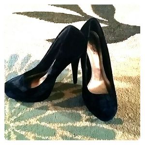 Dark Blue Crushed Velvet size 6 1/2 high heels