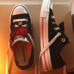 ❗️ BLACK/RED CONVERSE ❗️