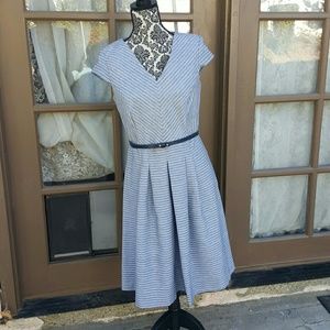 Chambray dress with belt