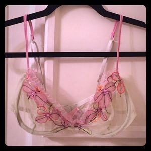 Victoria's Secret bra