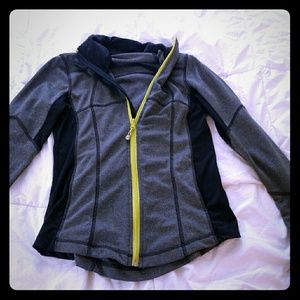 BKE workout jacket