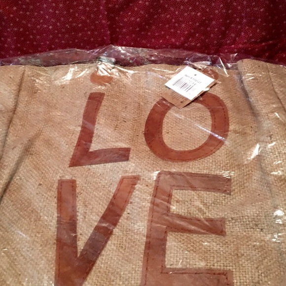 Burlap LOVE Tote - Picture 2 of 2