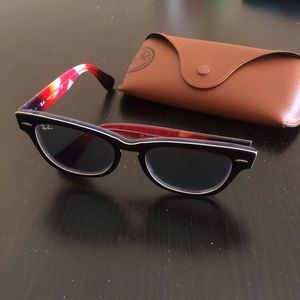 Ray-ban sunglasses with case