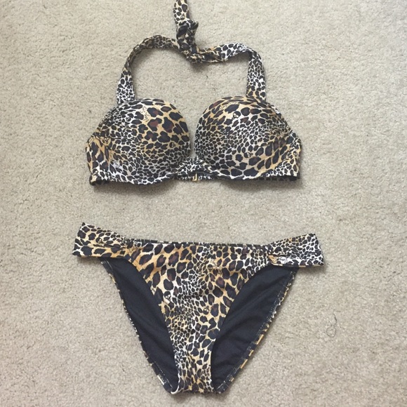 Victoria's Secret bikini