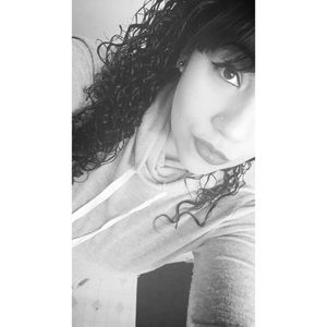 Meet your Posher, Frances