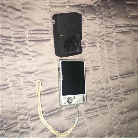 Sony Camera - image 2