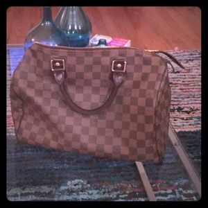 Louis Vuitton Speedy 30