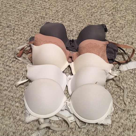 5 bras size 32A