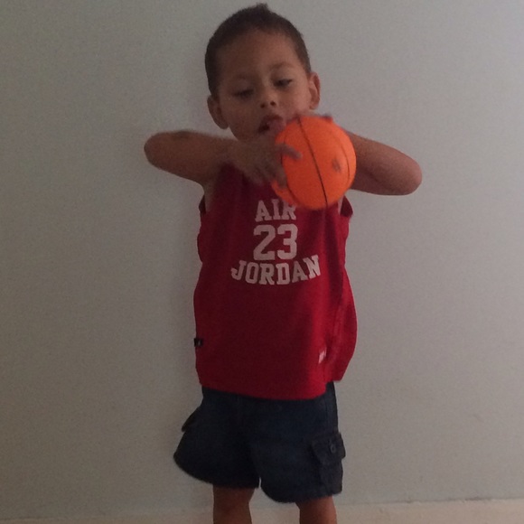 Meet your Posher, Laurel - Picture 3 of 4