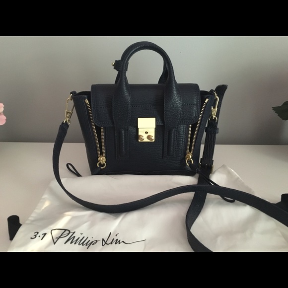 Phillip Lim 3.1 Pashli Mini Navy ✨SOLD✨ - Picture 1 of 4