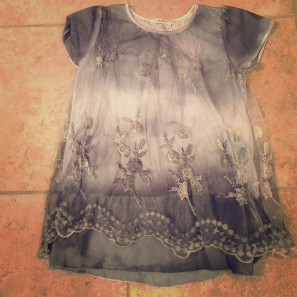 Simply Couture Stunning Lace Top, Size M, NWT
