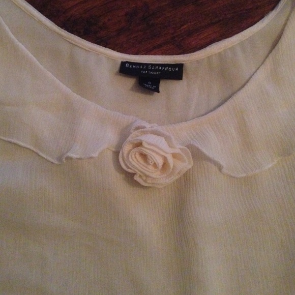 sheer ivory top - Picture 2 of 3