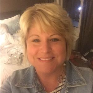 Meet your Posher, Heidi