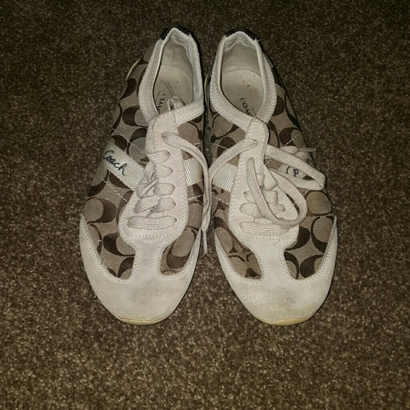 Coach shoes 2 pair for $100 - Picture 3 of 3