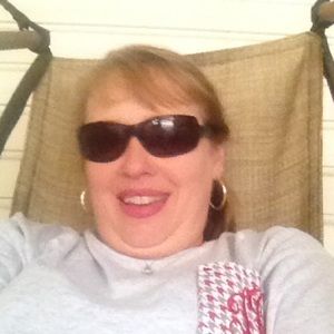 Meet your Posher, Tonya