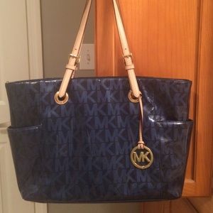 Michael Kors tote