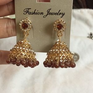 Round base jhumki earrings