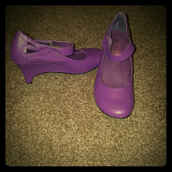 Purple high heals - Picture 1 of 1