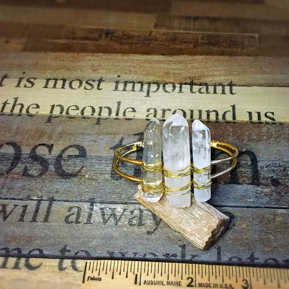 Quartz Bracelets - Picture 3 of 3