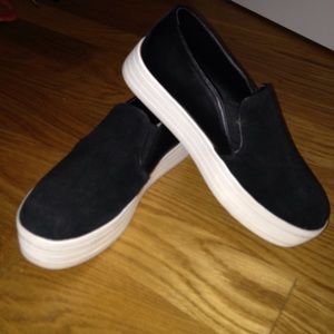 Steve Madden slip on sneakers