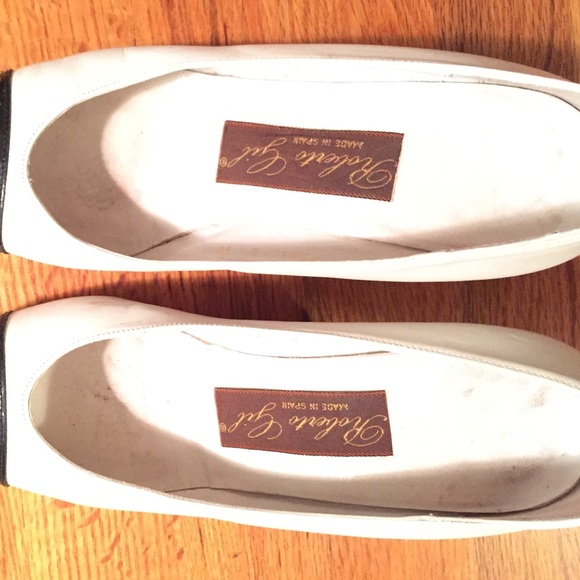 Cool VINTAGE Spectator Pumps Heels Black & White - Picture 4 of 4