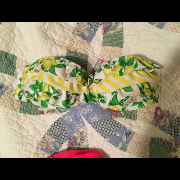 Victoria's Secret swim top!
