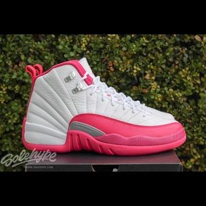 Meet your Posher, Jania