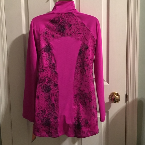 Top - Picture 2 of 3