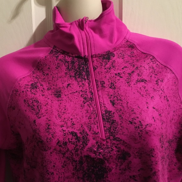 Top - Picture 3 of 3