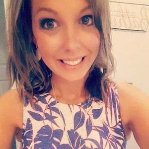 Meet your Posher, Cortni