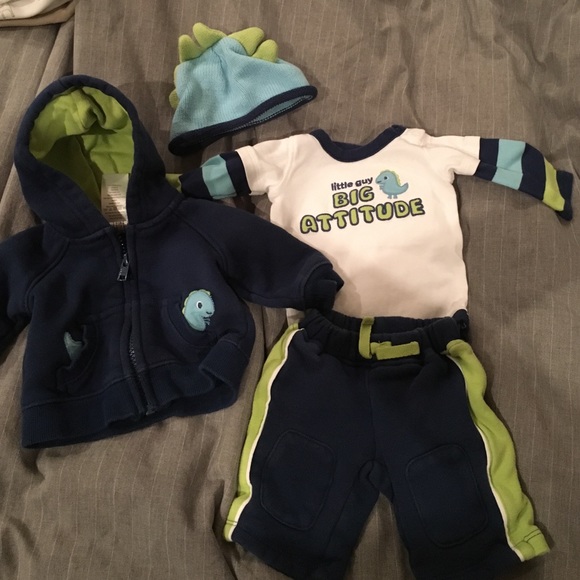 Gymboree Newborn 4 piece set