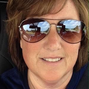 Meet your Posher, Angie