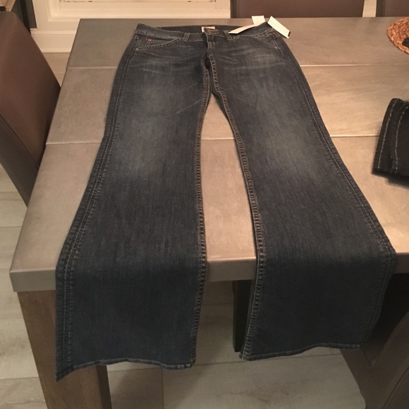 Hudson mid rise signature size 28