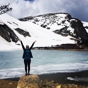 Meet your Posher, Hannah