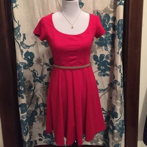 Fun flirty red dress💃