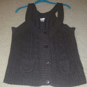 Sweater vest