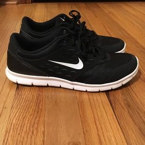 Nike Orive Sneaker