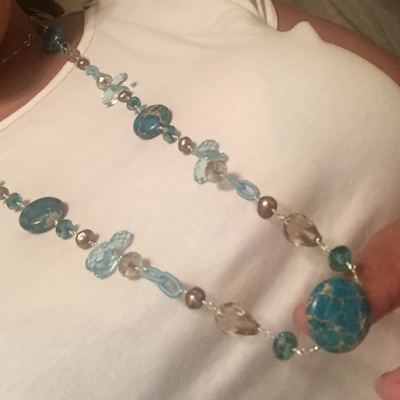 Necklace - Picture 3 of 8