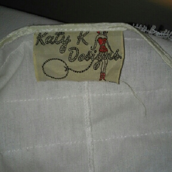 Adorable Lace Ruffle Custom Made Caplet - Picture 2 of 2