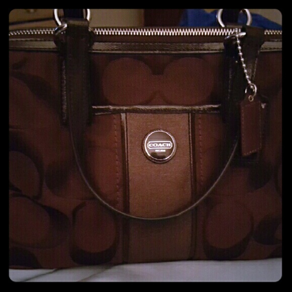 Bramd New Coach Brown Purse