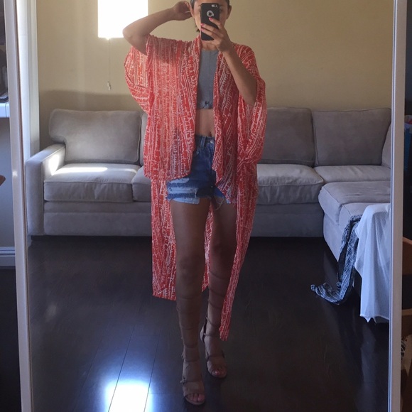 Kimono - Picture 2 of 4