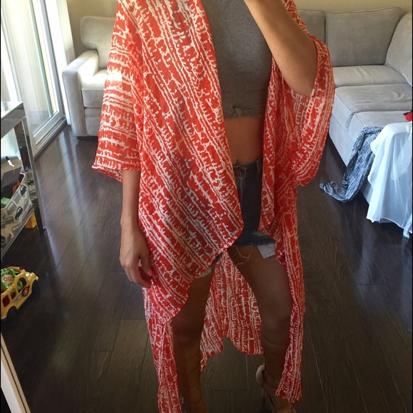 Kimono - Picture 3 of 4