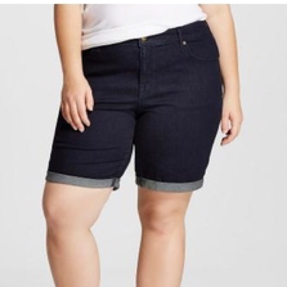 Ava & Viv Bermuda Shorts