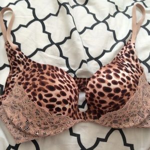 Victoria's Secret push up bra