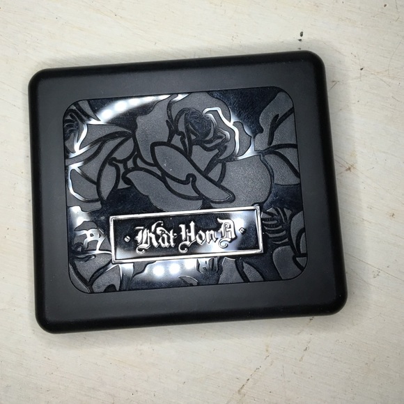 Kat Von D Blush