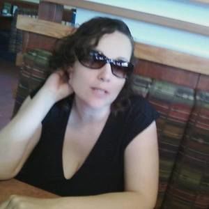 Meet your Posher, Dana