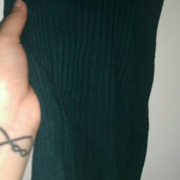 Rayon/Polyester thick sweater - Picture 3 of 3