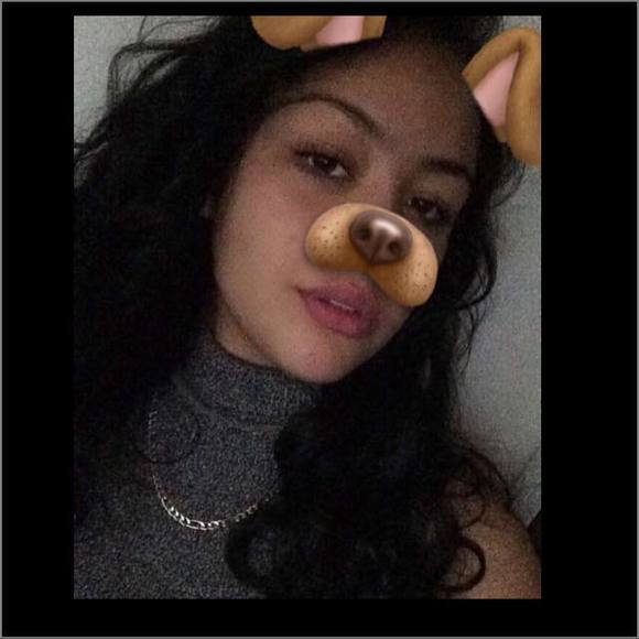 Meet your Posher, Monserrat