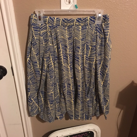 Skirt medium